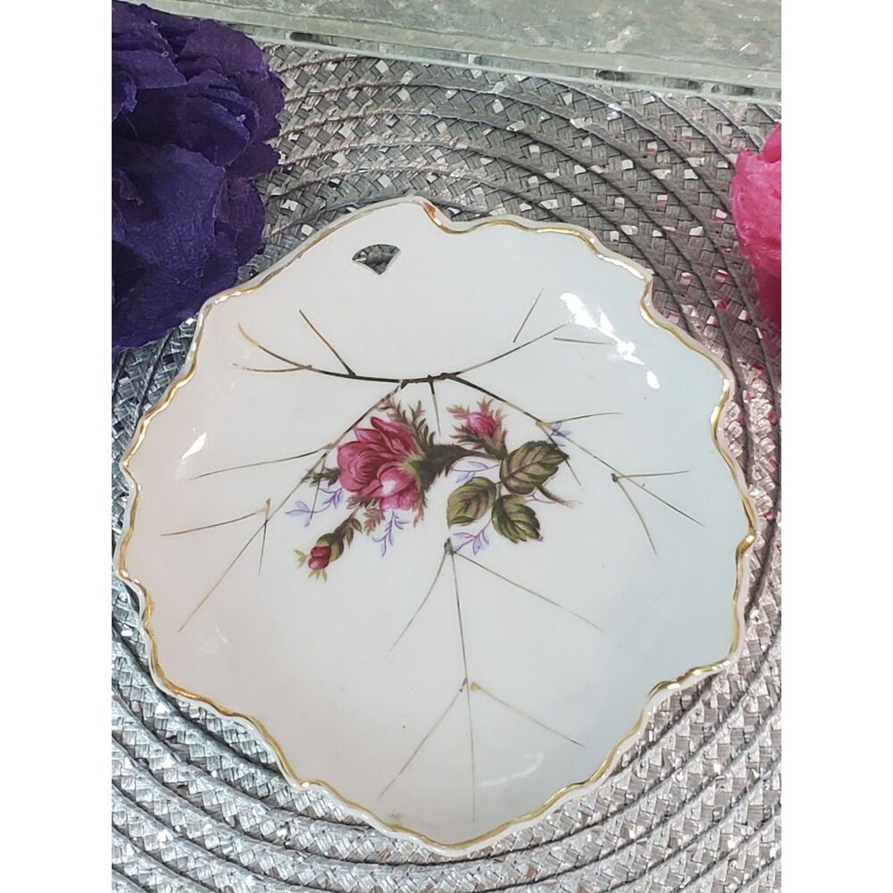 Porcelain Maple Leaf-Shaped White Trinket Dish with Pink Roses Gold Gilding VTG